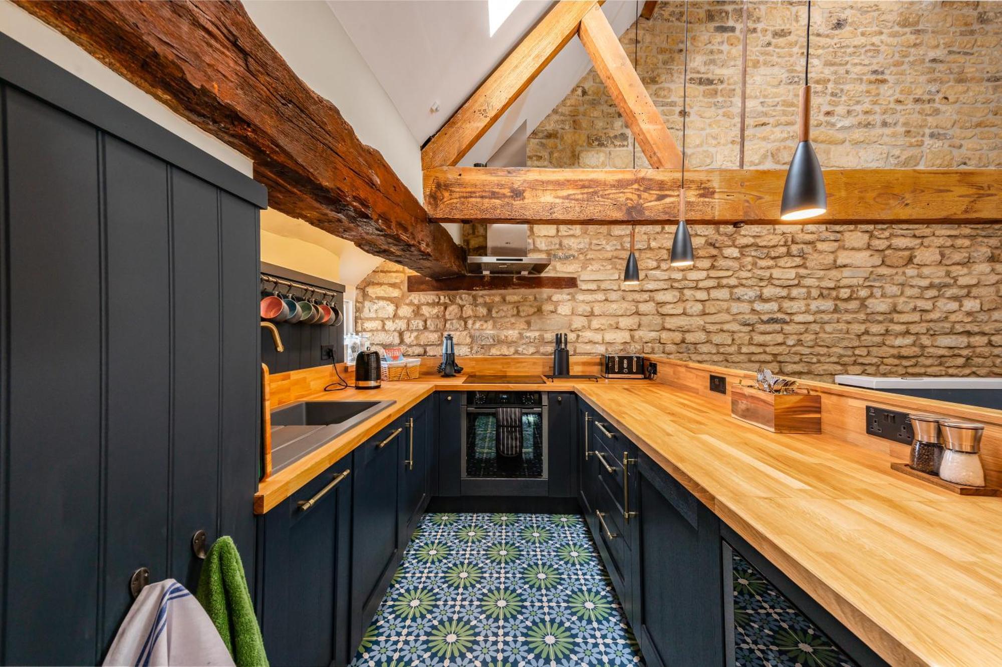 Luxury Town Centre Loft Apartment In Converted Granary Stamford Exterior photo